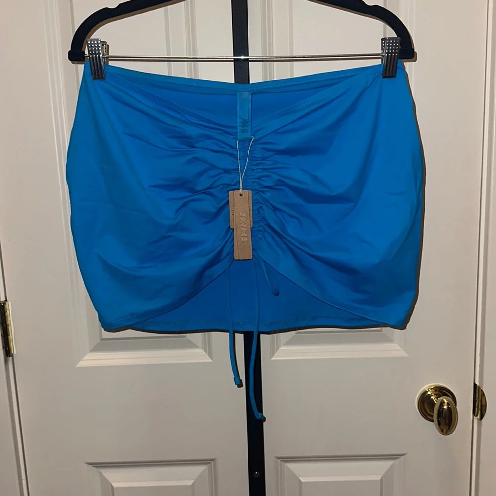 SKIMS SIGNATURE SWIM RUCHED MINI SKIRT in Turquoise NEW